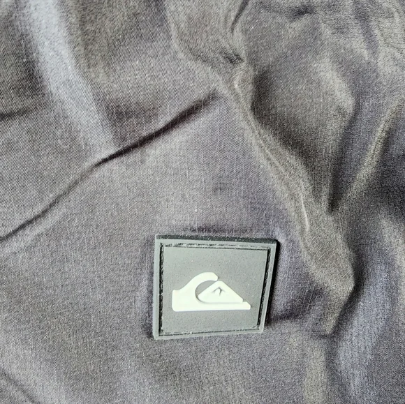 Men's Black Quiksilver Hooded Jacket - Picture 4 of 9